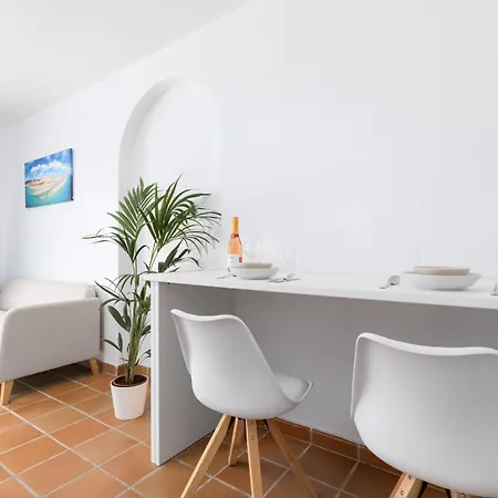 Flor De Hibisco Deluxe Apartment Pajara (Fuerteventura)