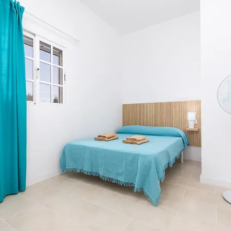 Flor De Hibisco Deluxe Apartment